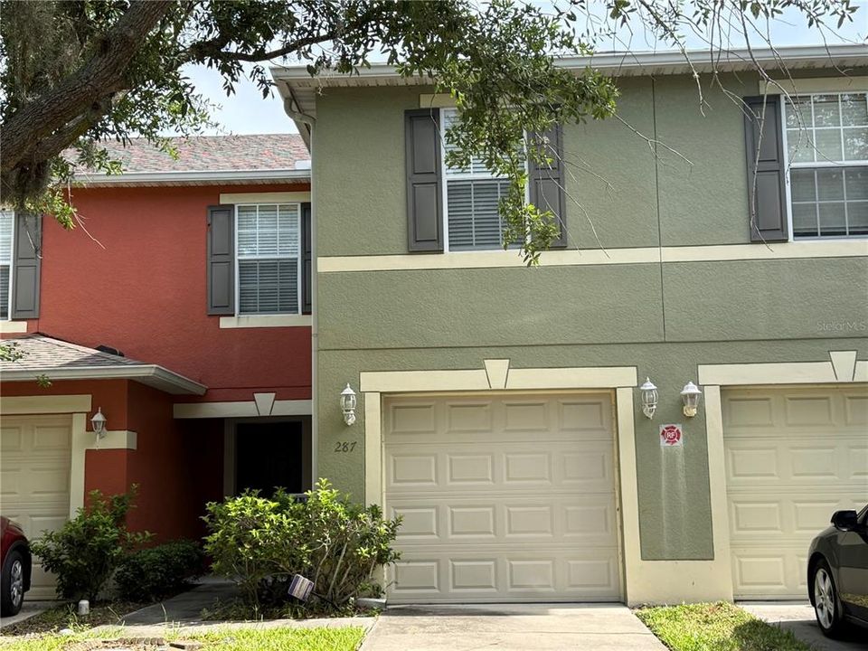 For Rent: $2,100 (3 beds, 2 baths, 1495 Square Feet)