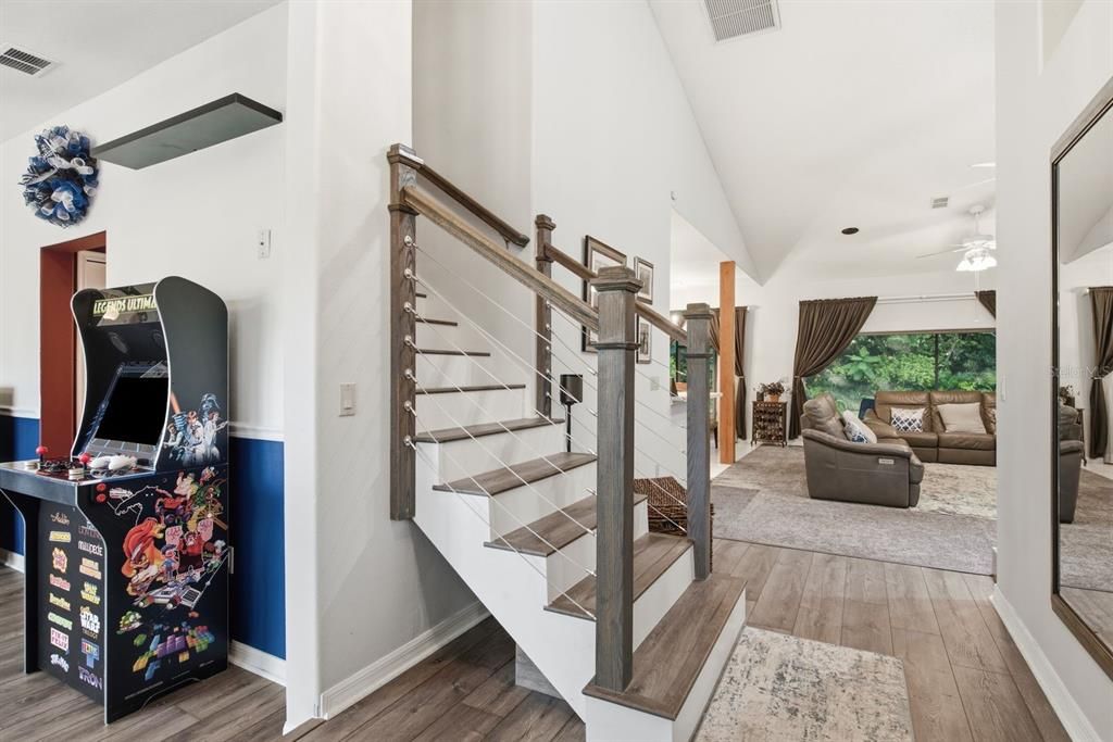 En Venta: $725,000 (4 camas, 3 baños, 2878 Pies cuadrados)