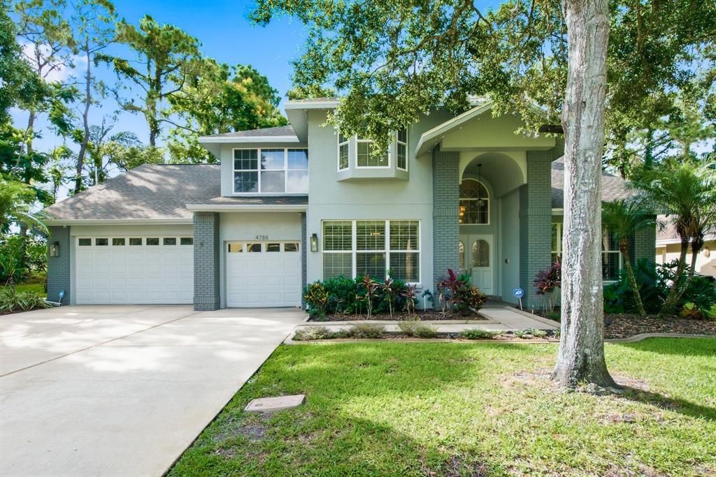 En Venta: $725,000 (4 camas, 3 baños, 2878 Pies cuadrados)