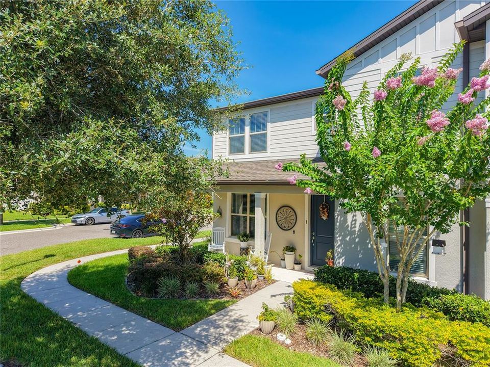 For Sale: $329,990 (2 beds, 2 baths, 1617 Square Feet)
