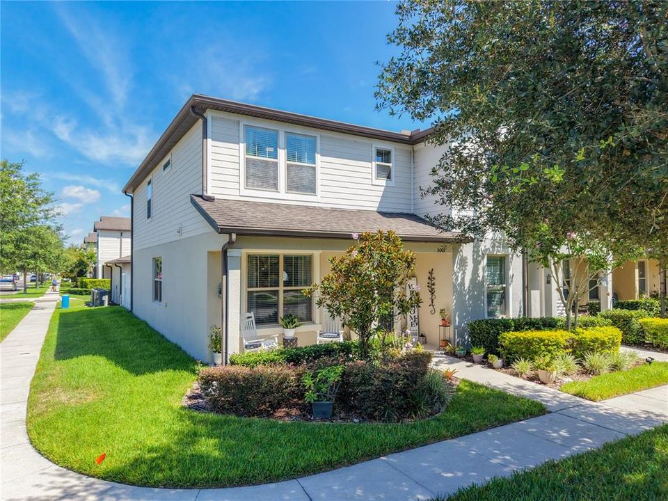 For Sale: $329,990 (2 beds, 2 baths, 1617 Square Feet)