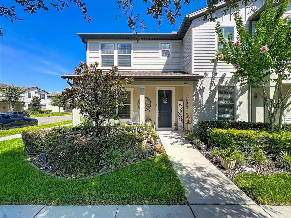 For Sale: $329,990 (2 beds, 2 baths, 1617 Square Feet)