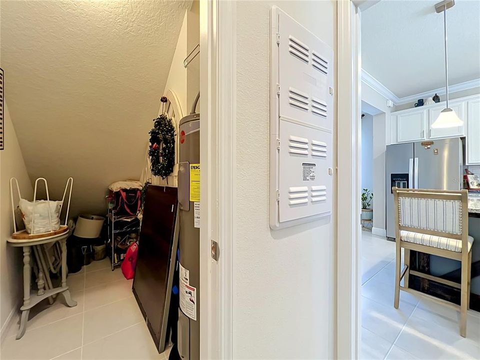 For Sale: $329,990 (2 beds, 2 baths, 1617 Square Feet)