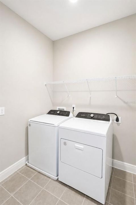 For Sale: $465,000 (3 beds, 2 baths, 1678 Square Feet)