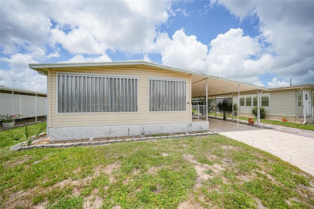 For Sale: $195,000 (2 beds, 2 baths, 1600 Square Feet)