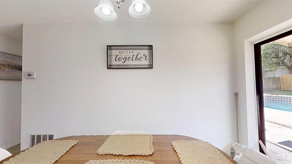 For Rent: $1,965 (3 beds, 2 baths, 1106 Square Feet)