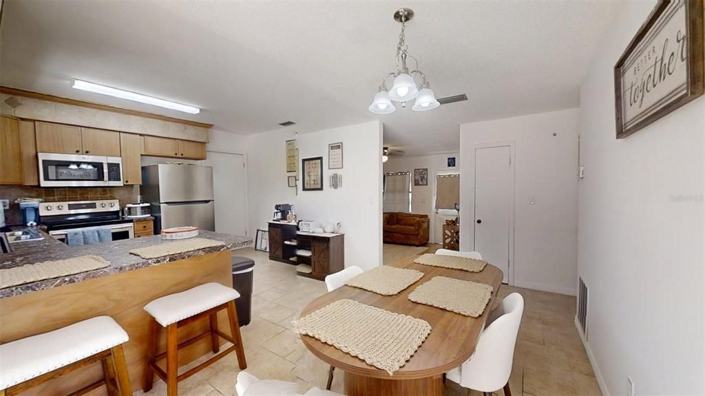 For Rent: $1,965 (3 beds, 2 baths, 1106 Square Feet)