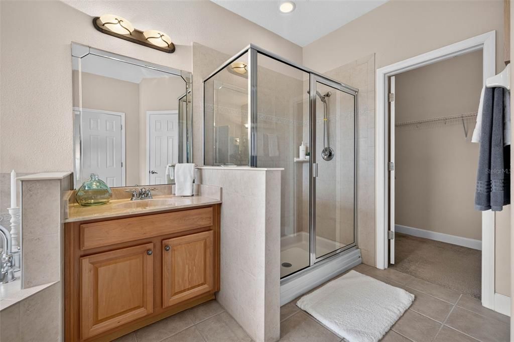 For Sale: $520,000 (3 beds, 2 baths, 2090 Square Feet)