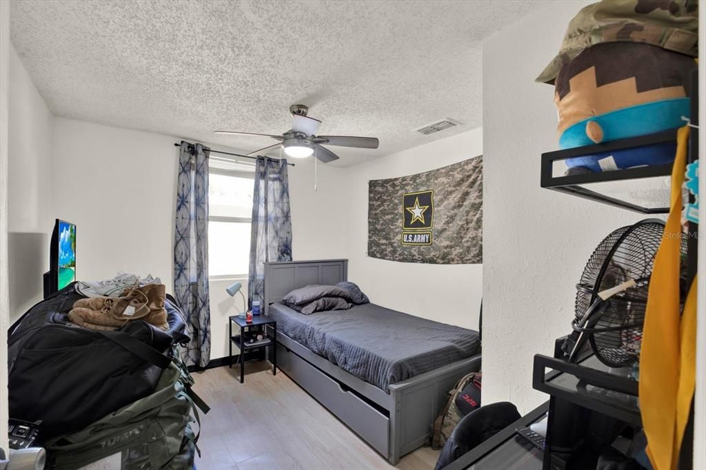 For Sale: $250,000 (4 beds, 2 baths, 1100 Square Feet)