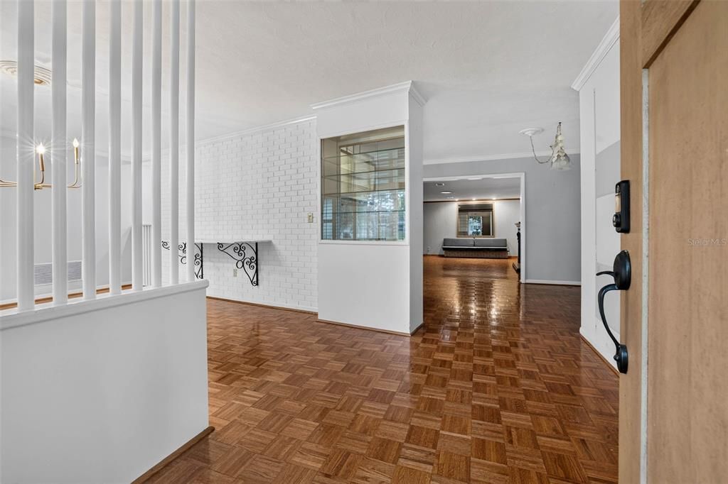 На продажу: $624,900 (2 спален, 2 ванн, 2435 Квадратных фут)