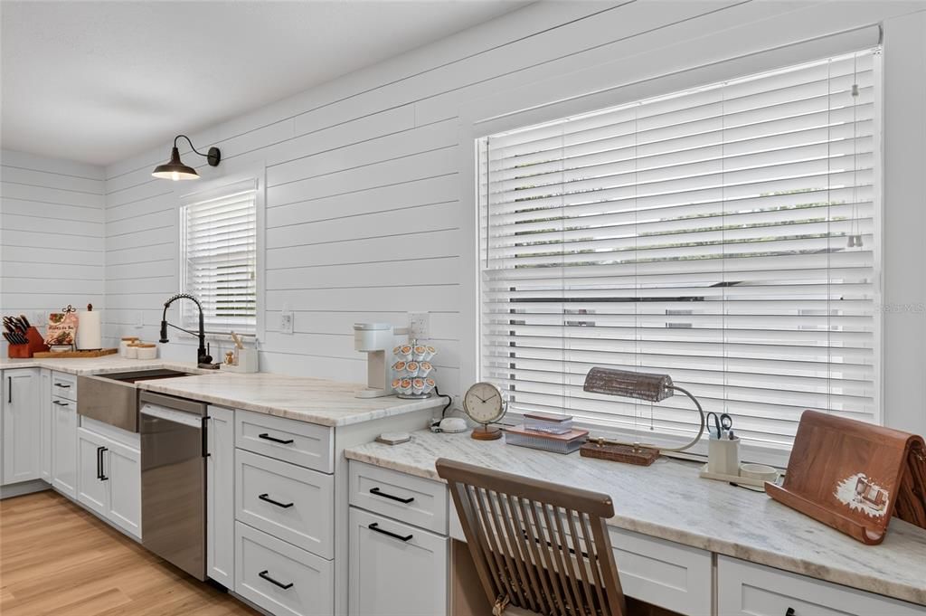 For Sale: $445,750 (3 beds, 2 baths, 1701 Square Feet)