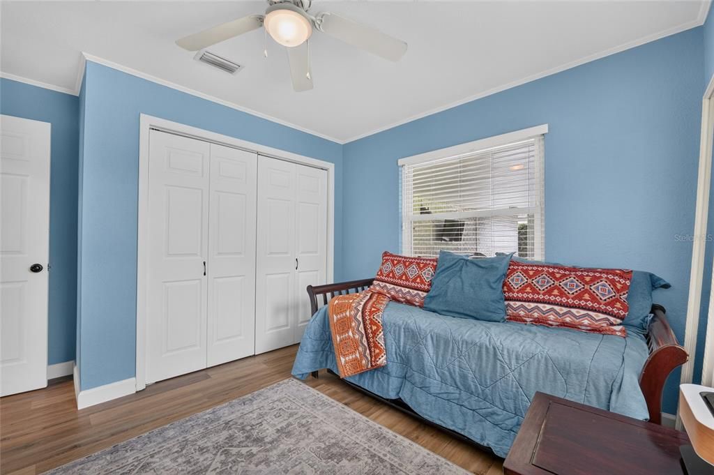 For Sale: $445,750 (3 beds, 2 baths, 1701 Square Feet)