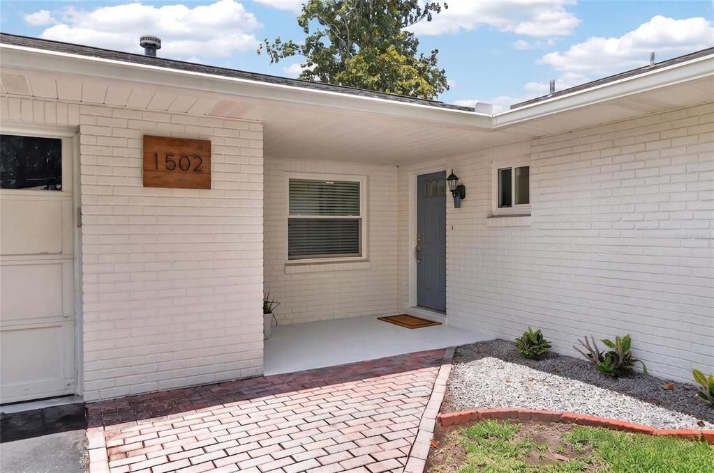 For Sale: $445,750 (3 beds, 2 baths, 1701 Square Feet)