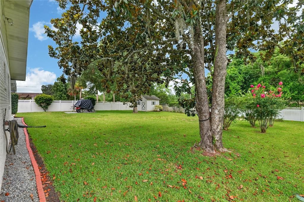 For Sale: $445,750 (3 beds, 2 baths, 1701 Square Feet)