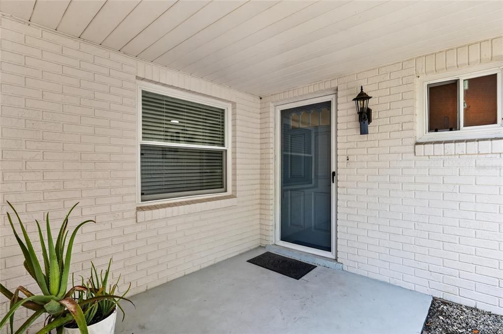 For Sale: $445,750 (3 beds, 2 baths, 1701 Square Feet)