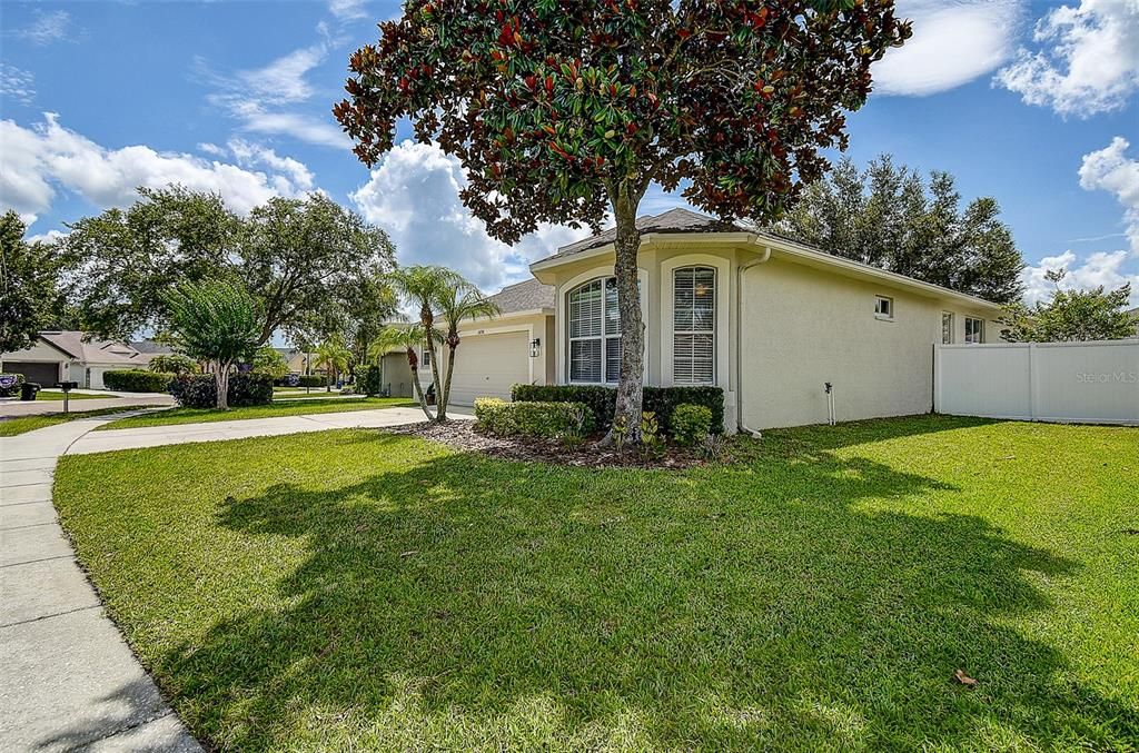 En Venta: $459,000 (3 camas, 2 baños, 1968 Pies cuadrados)