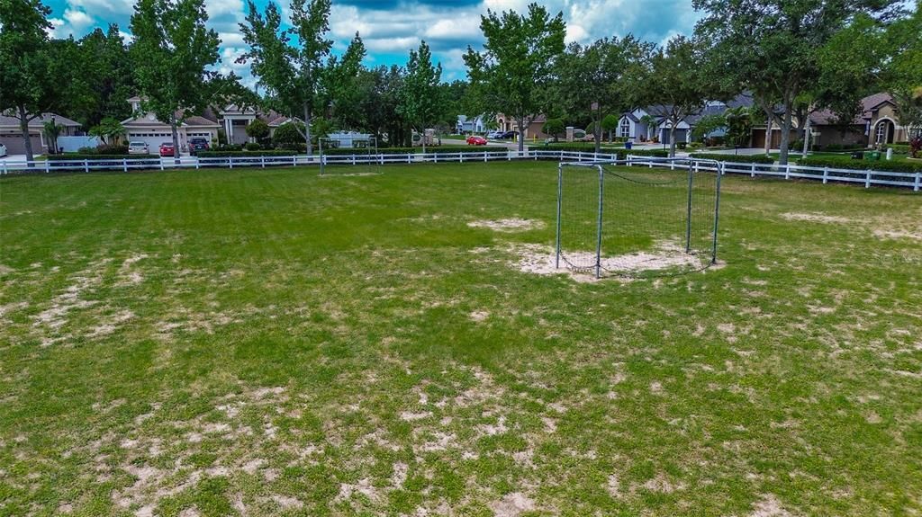 En Venta: $455,000 (3 camas, 2 baños, 1968 Pies cuadrados)