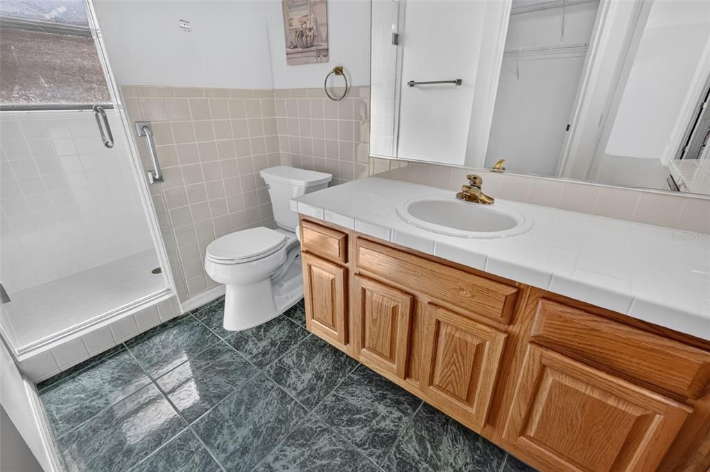 For Sale: $325,000 (3 beds, 2 baths, 1565 Square Feet)