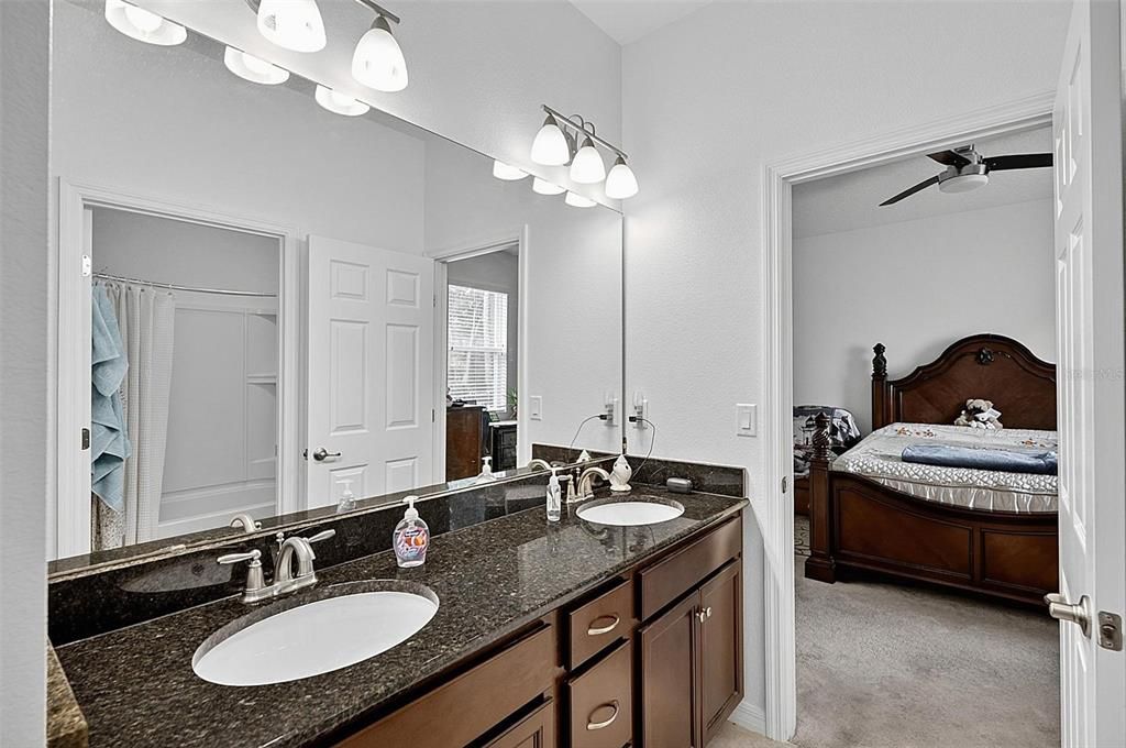 For Sale: $515,000 (3 beds, 2 baths, 2709 Square Feet)
