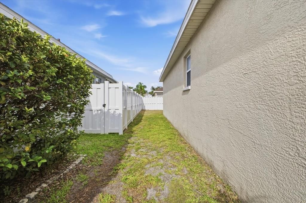 En Venta: $359,900 (3 camas, 2 baños, 1460 Pies cuadrados)