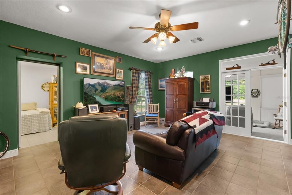 For Sale: $4,200,000 (5 beds, 3 baths, 4201 Square Feet)