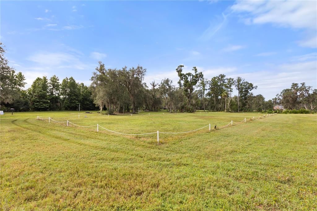 For Sale: $4,200,000 (5 beds, 3 baths, 4201 Square Feet)
