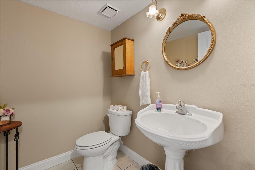 For Sale: $4,200,000 (5 beds, 3 baths, 4201 Square Feet)