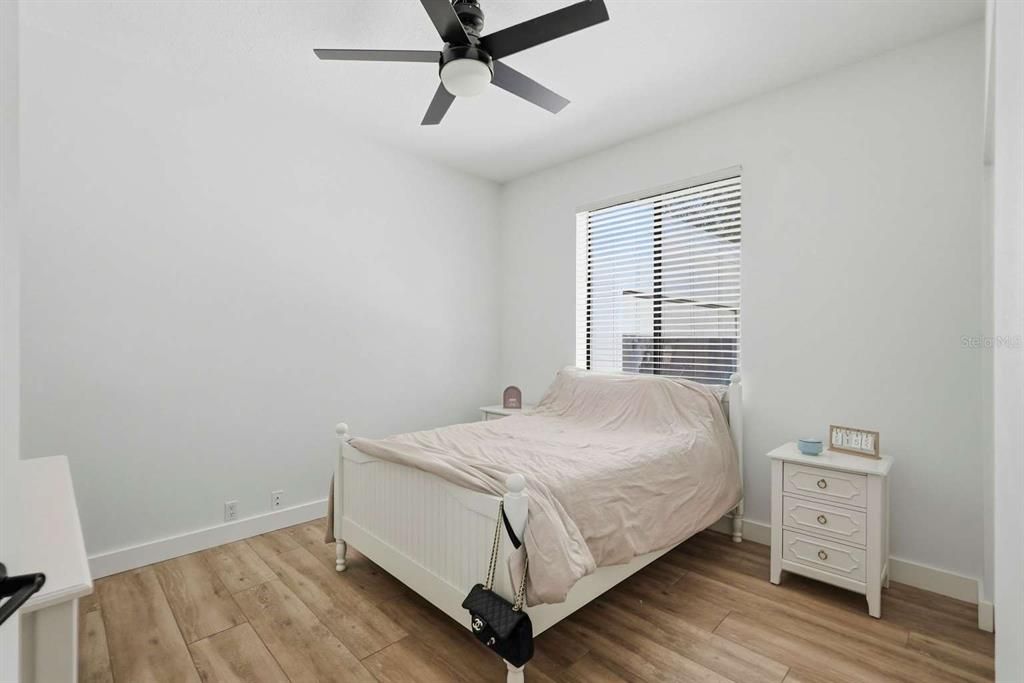 For Sale: $1,395,000 (4 beds, 3 baths, 2700 Square Feet)