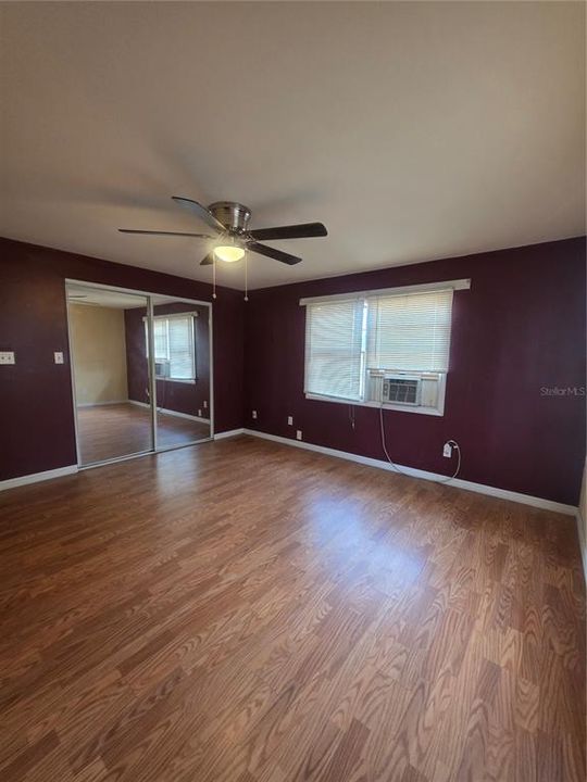 For Sale: $125,000 (2 beds, 2 baths, 1467 Square Feet)