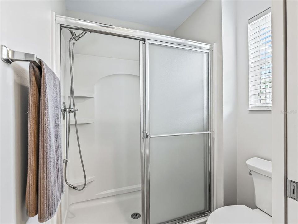 For Sale: $345,900 (3 beds, 2 baths, 1366 Square Feet)