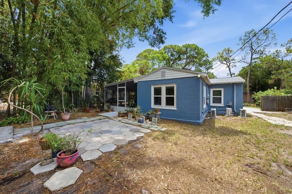 En Venta: $240,000 (2 camas, 1 baños, 916 Pies cuadrados)