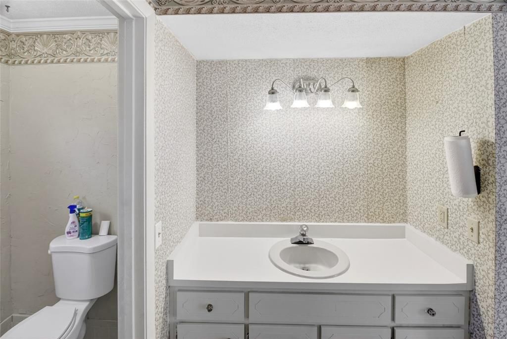 For Sale: $189,500 (3 beds, 2 baths, 1132 Square Feet)