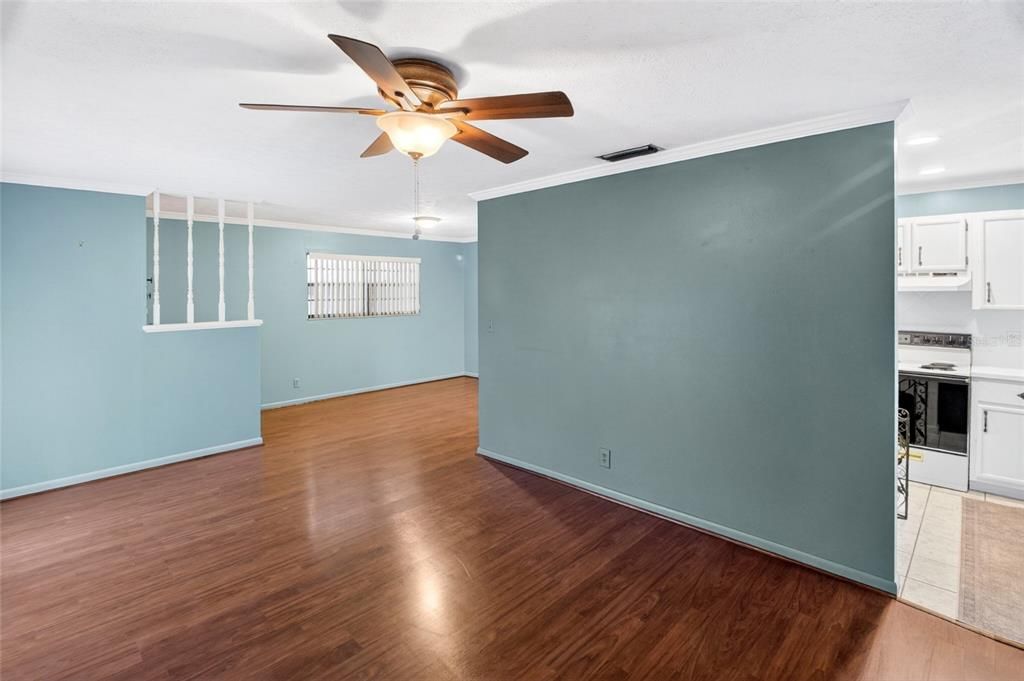 For Sale: $189,500 (3 beds, 2 baths, 1132 Square Feet)
