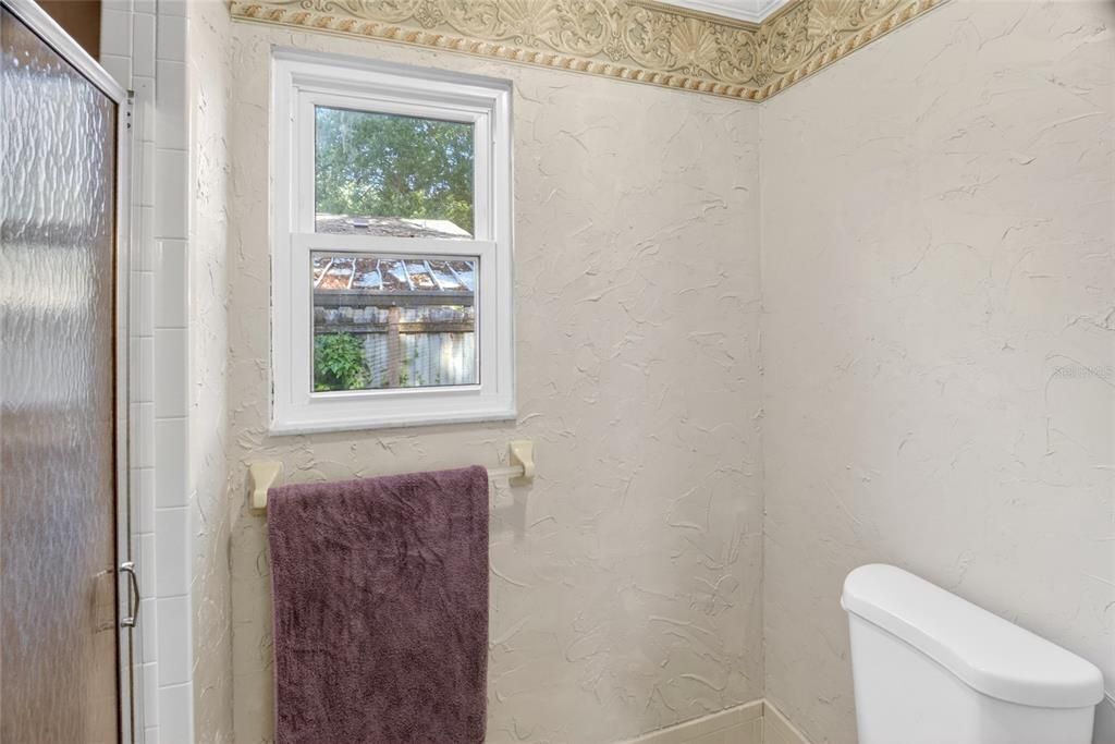 For Sale: $189,500 (3 beds, 2 baths, 1132 Square Feet)
