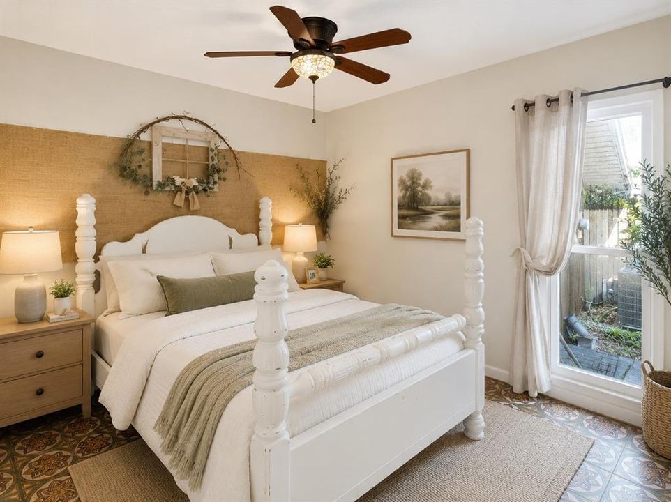 For Sale: $189,500 (3 beds, 2 baths, 1132 Square Feet)
