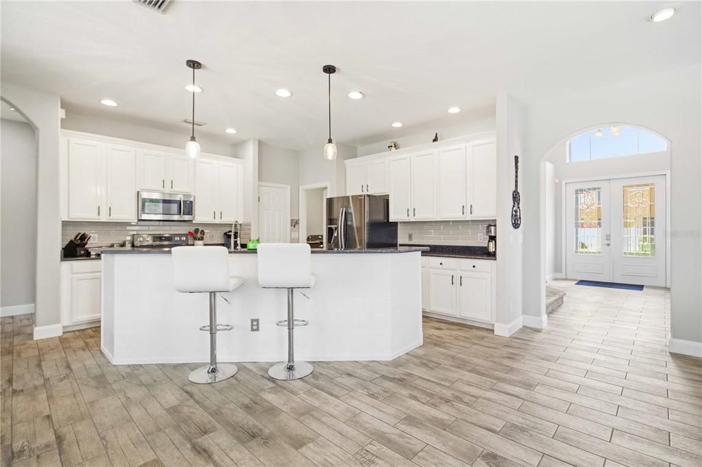 For Sale: $789,900 (4 beds, 3 baths, 3005 Square Feet)