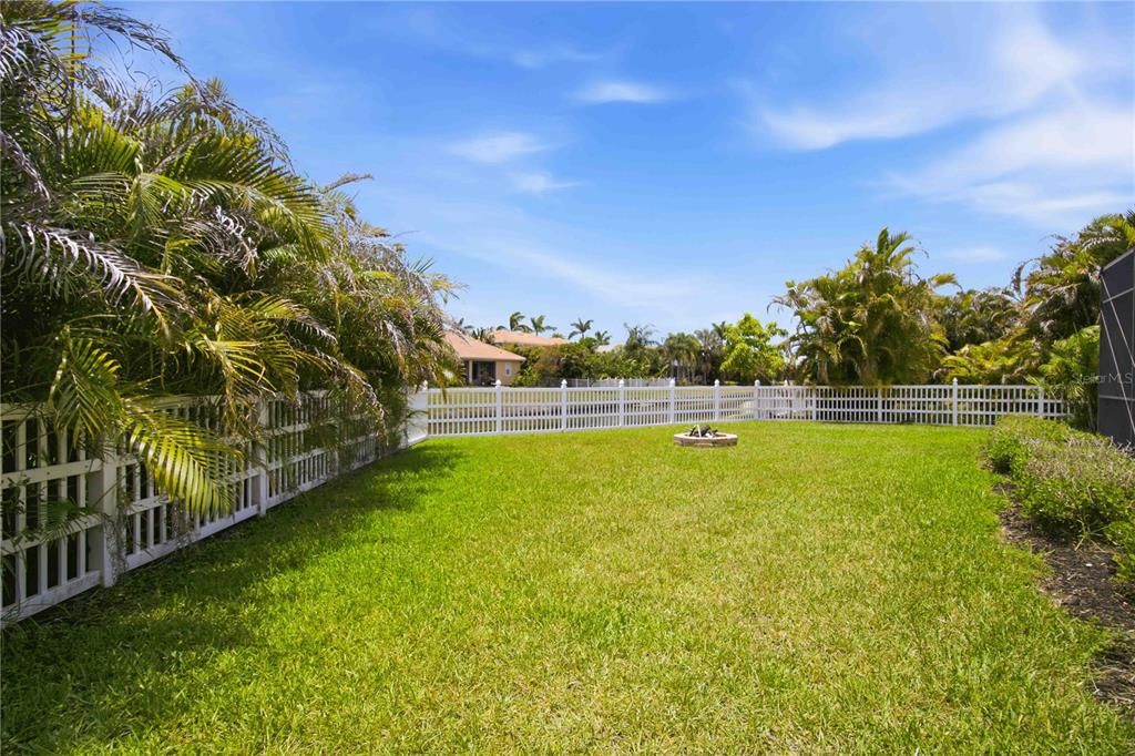 For Sale: $789,900 (4 beds, 3 baths, 3005 Square Feet)