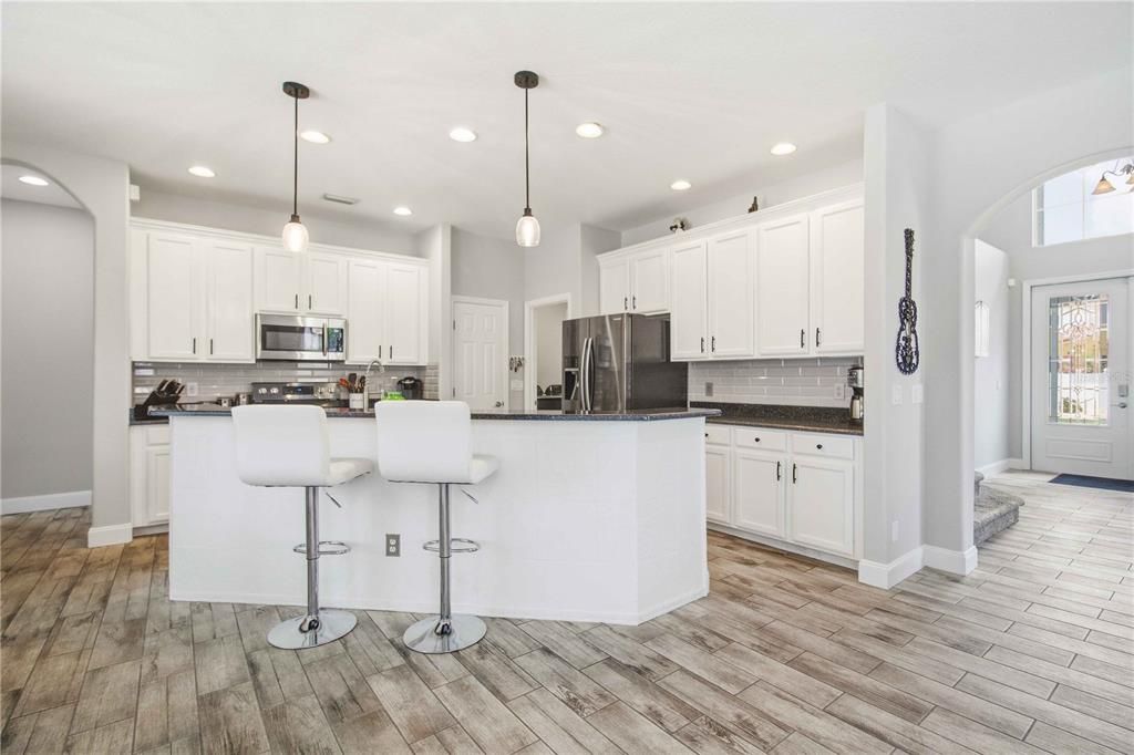 For Sale: $789,900 (4 beds, 3 baths, 3005 Square Feet)