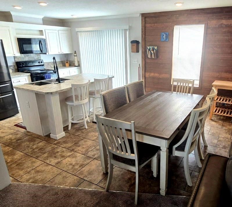 For Sale: $314,900 (3 beds, 2 baths, 1512 Square Feet)