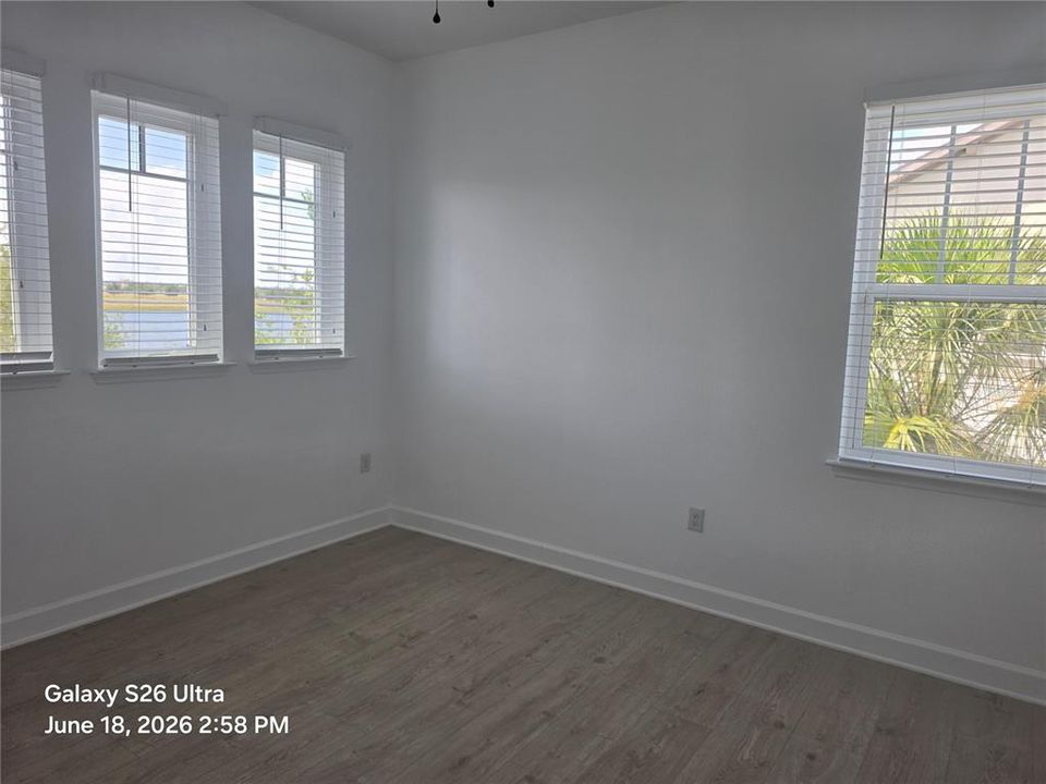 En Venta: $494,500 (3 camas, 2 baños, 1944 Pies cuadrados)