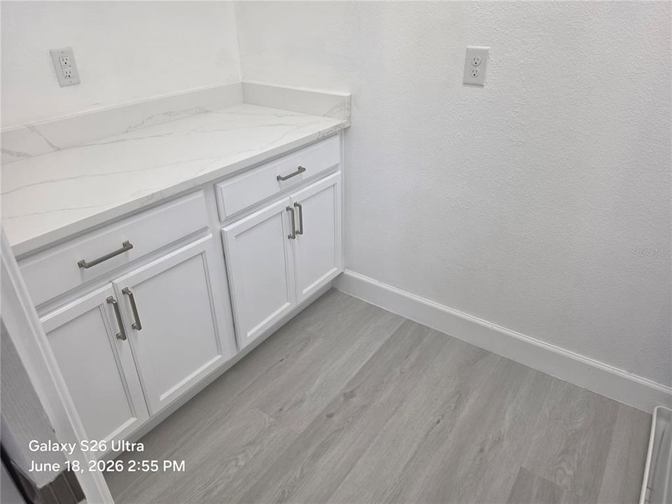 En Venta: $494,500 (3 camas, 2 baños, 1944 Pies cuadrados)