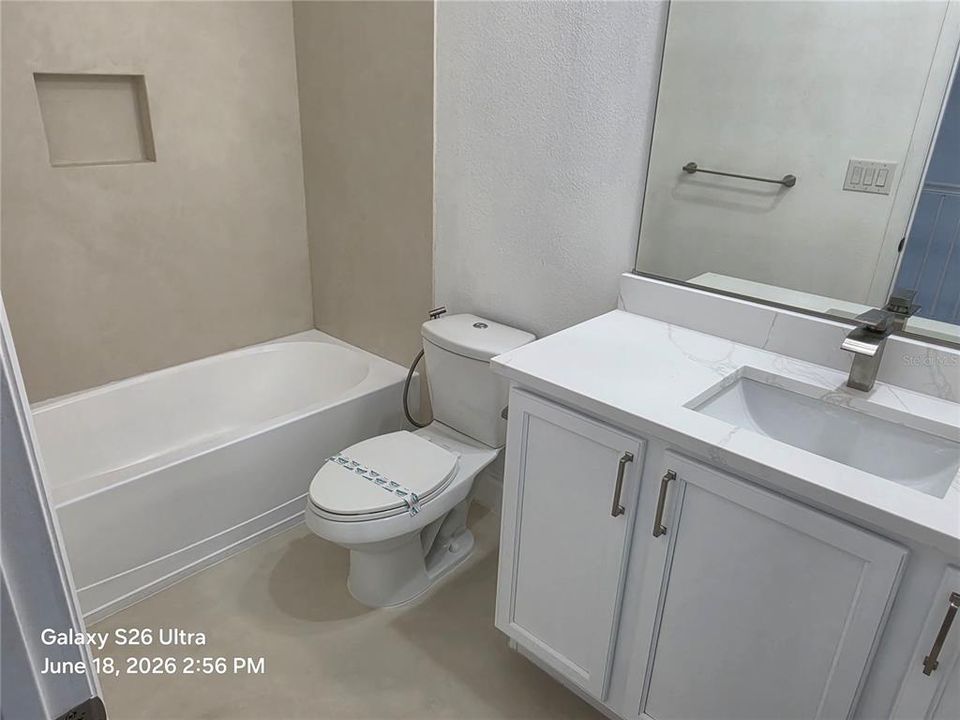 En Venta: $494,500 (3 camas, 2 baños, 1944 Pies cuadrados)