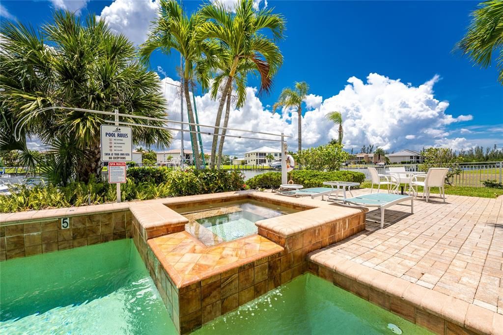 En Venta: $284,900 (3 camas, 2 baños, 1448 Pies cuadrados)