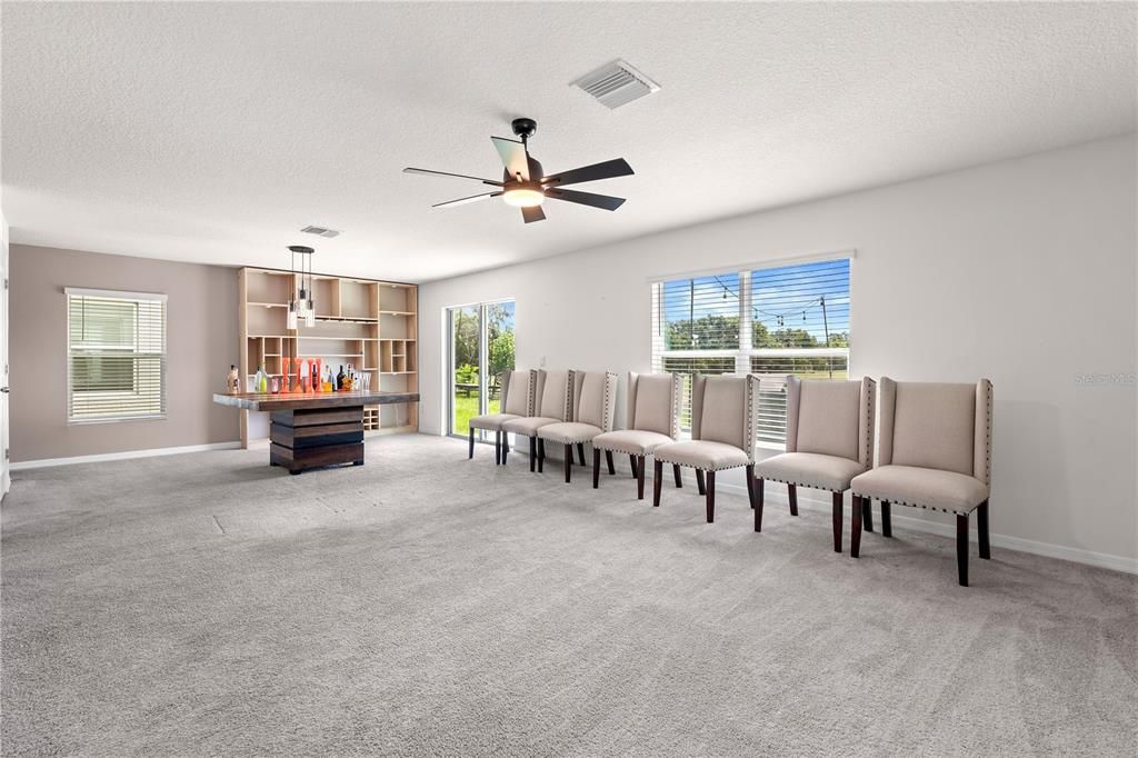 For Rent: $2,500 (4 beds, 2 baths, 2238 Square Feet)