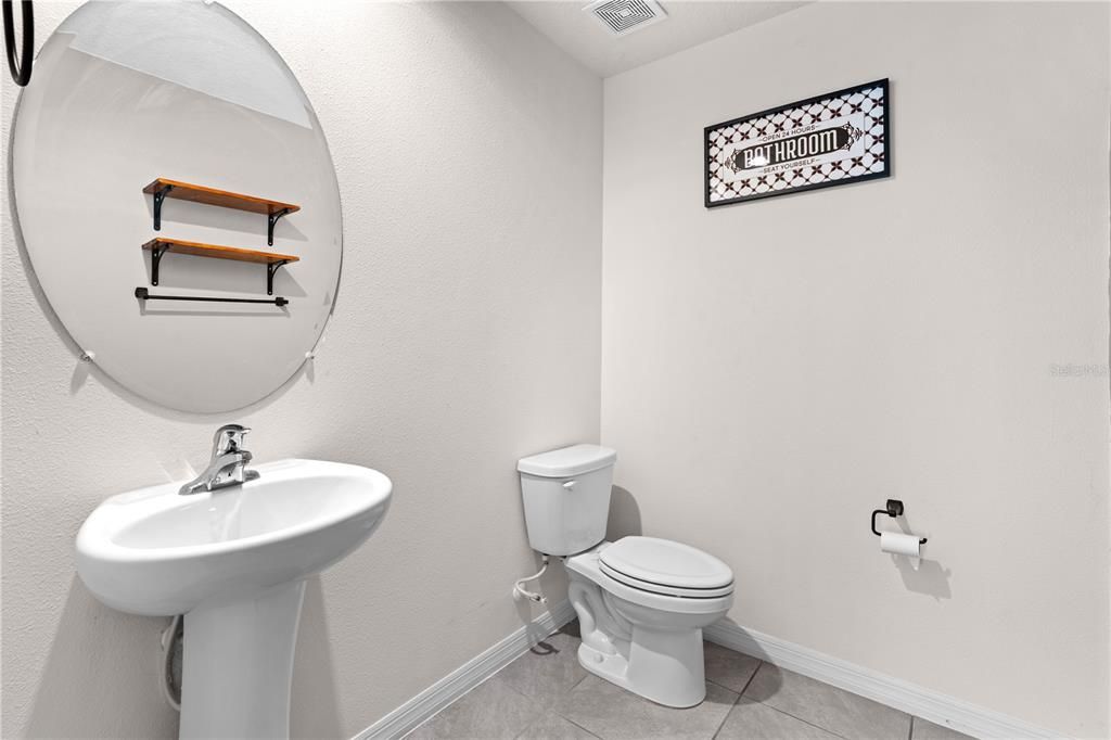 For Rent: $2,500 (4 beds, 2 baths, 2238 Square Feet)