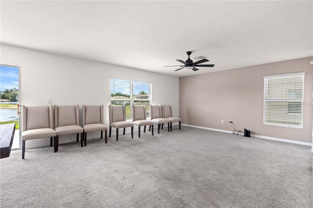 For Rent: $2,500 (4 beds, 2 baths, 2238 Square Feet)