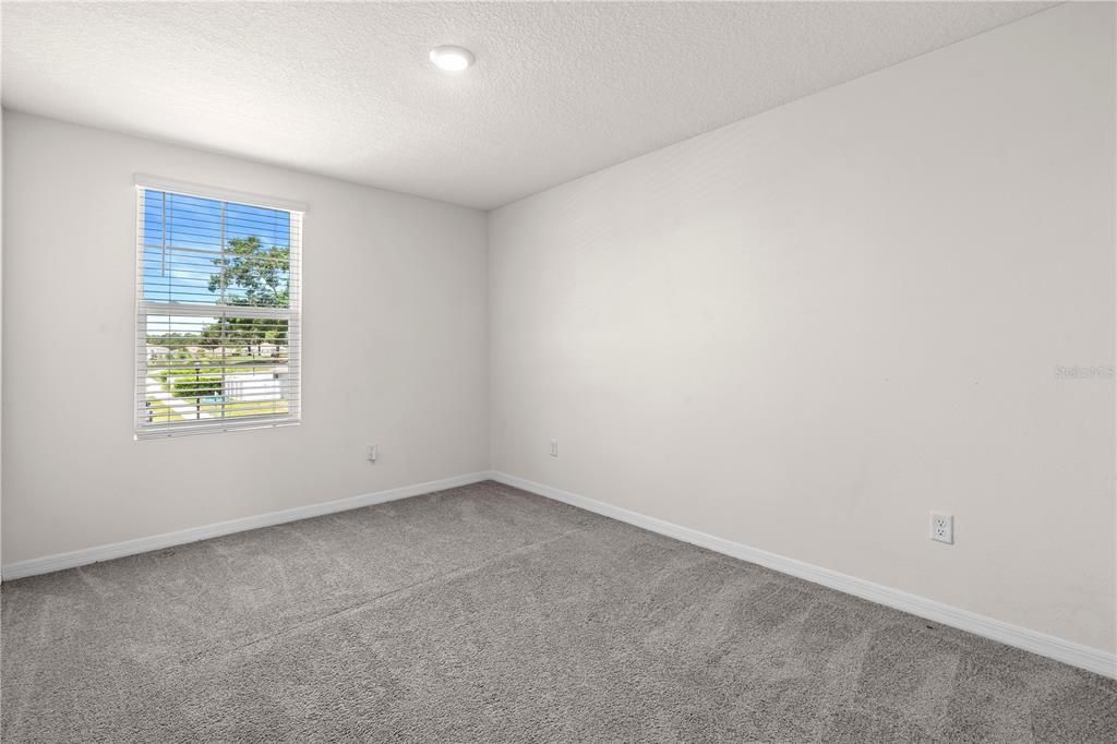 For Rent: $2,500 (4 beds, 2 baths, 2238 Square Feet)