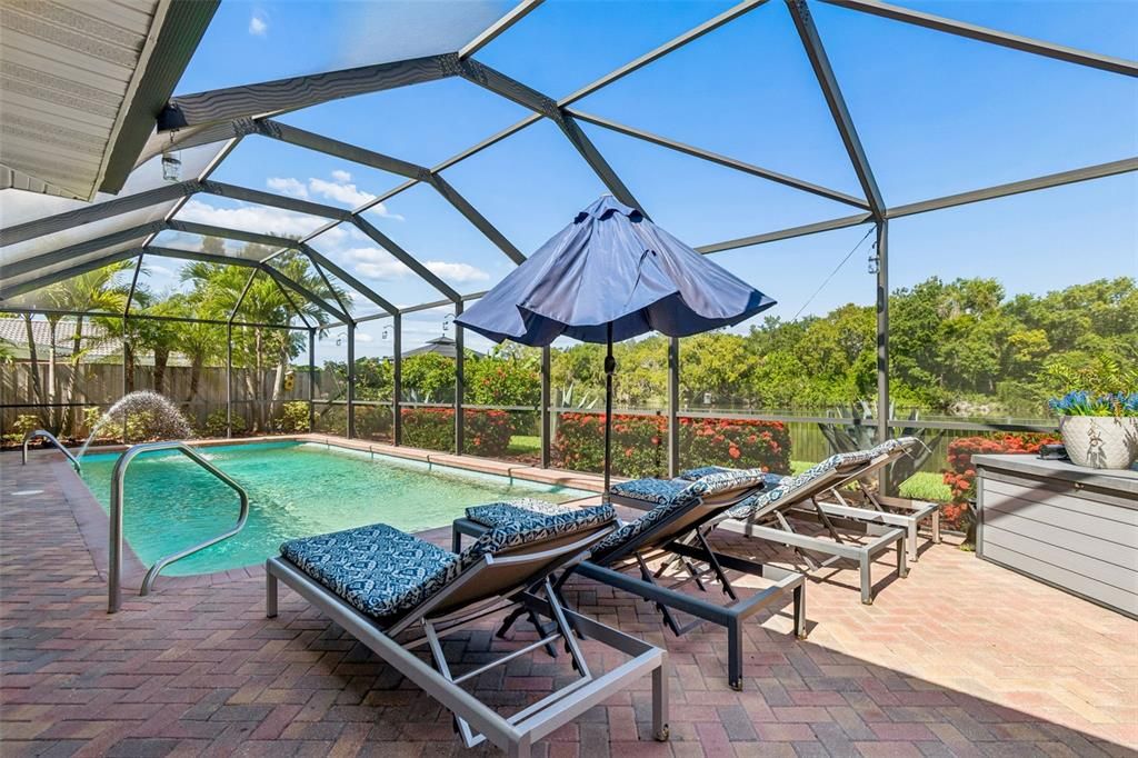 En Venta: $975,000 (2 camas, 2 baños, 1689 Pies cuadrados)