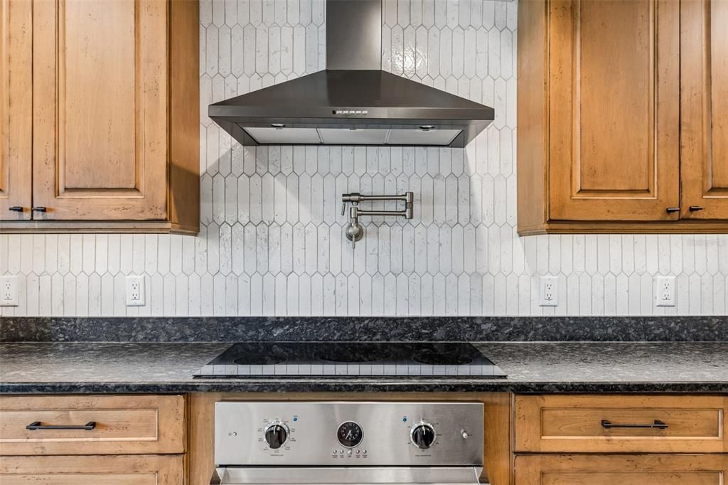 En Venta: $975,000 (2 camas, 2 baños, 1689 Pies cuadrados)