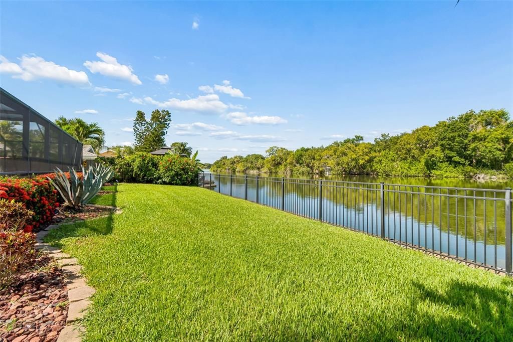 En Venta: $975,000 (2 camas, 2 baños, 1689 Pies cuadrados)